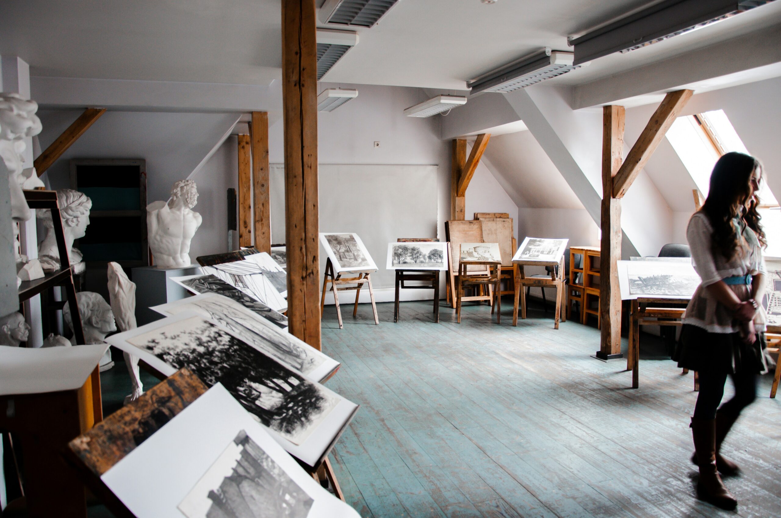 How Much Does Art School Cost? BFA vs MFA Guide 2026